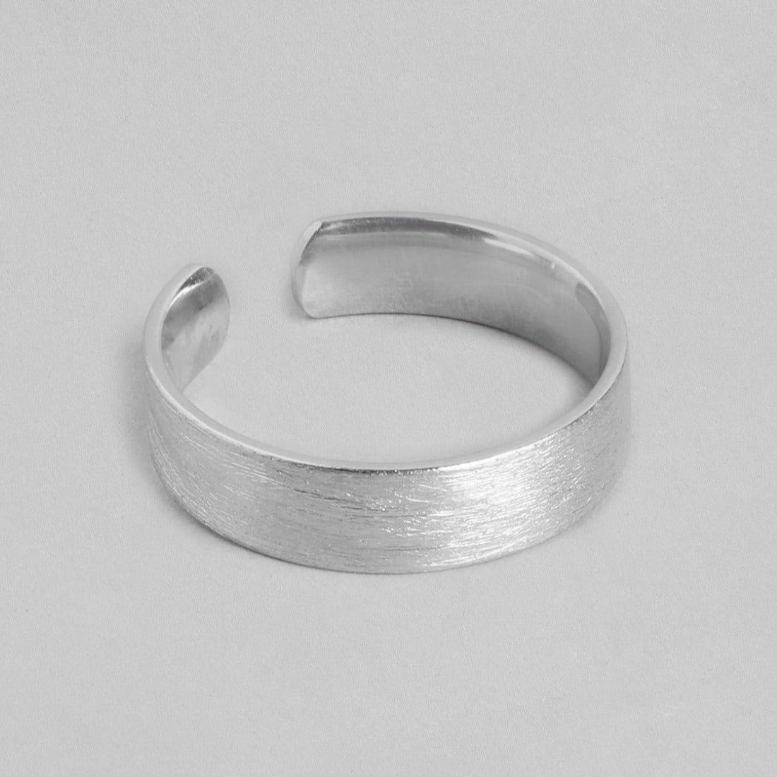 Sleek Sophistication Rhodium-Plated 925 Sterling Silver Men's Ring (Adjustable)