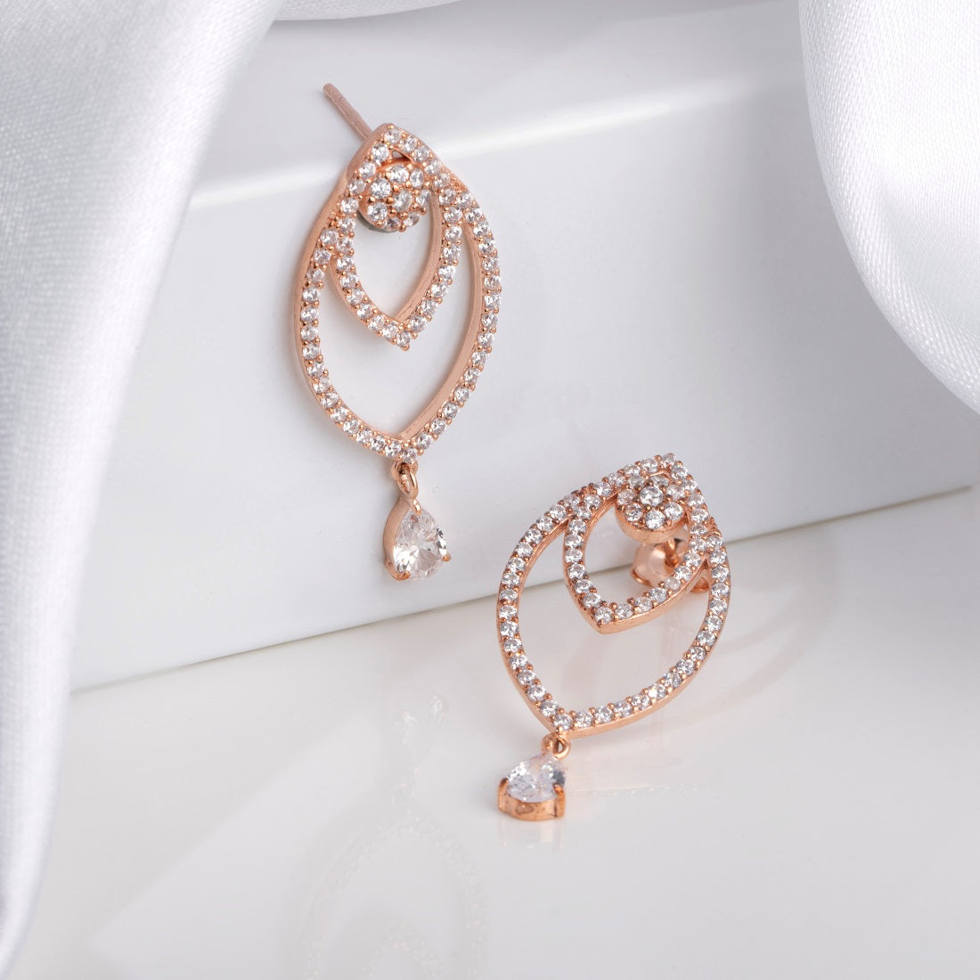 Elegant Rose Gold-Plated Cubic Zirconia Stud Earrings