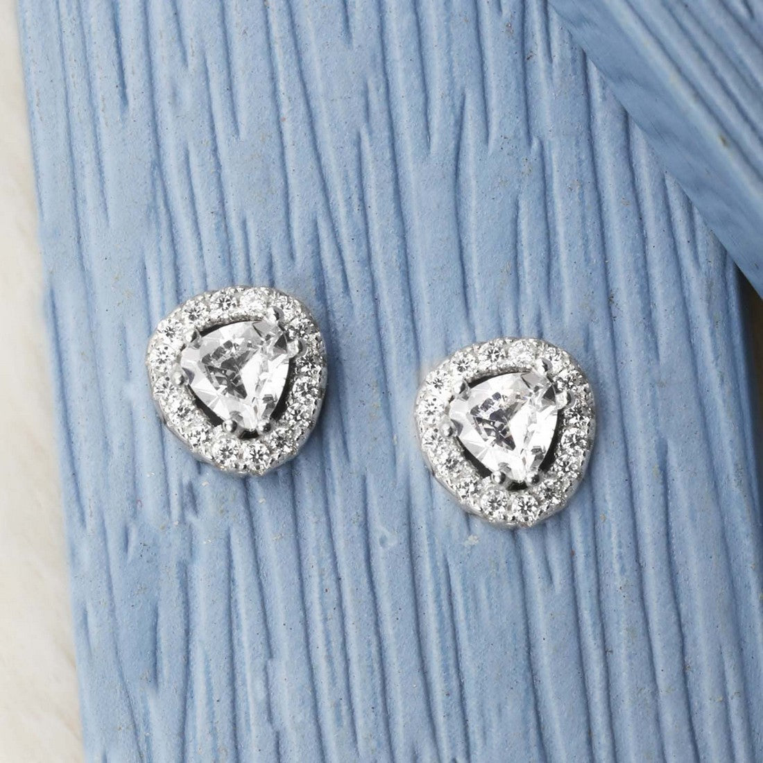 Angelic Solitaire Stud 925 Silver Earrings