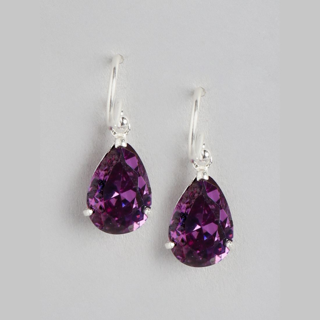 Violet Solitaire Dangling 925 Sterling Silver Earrings