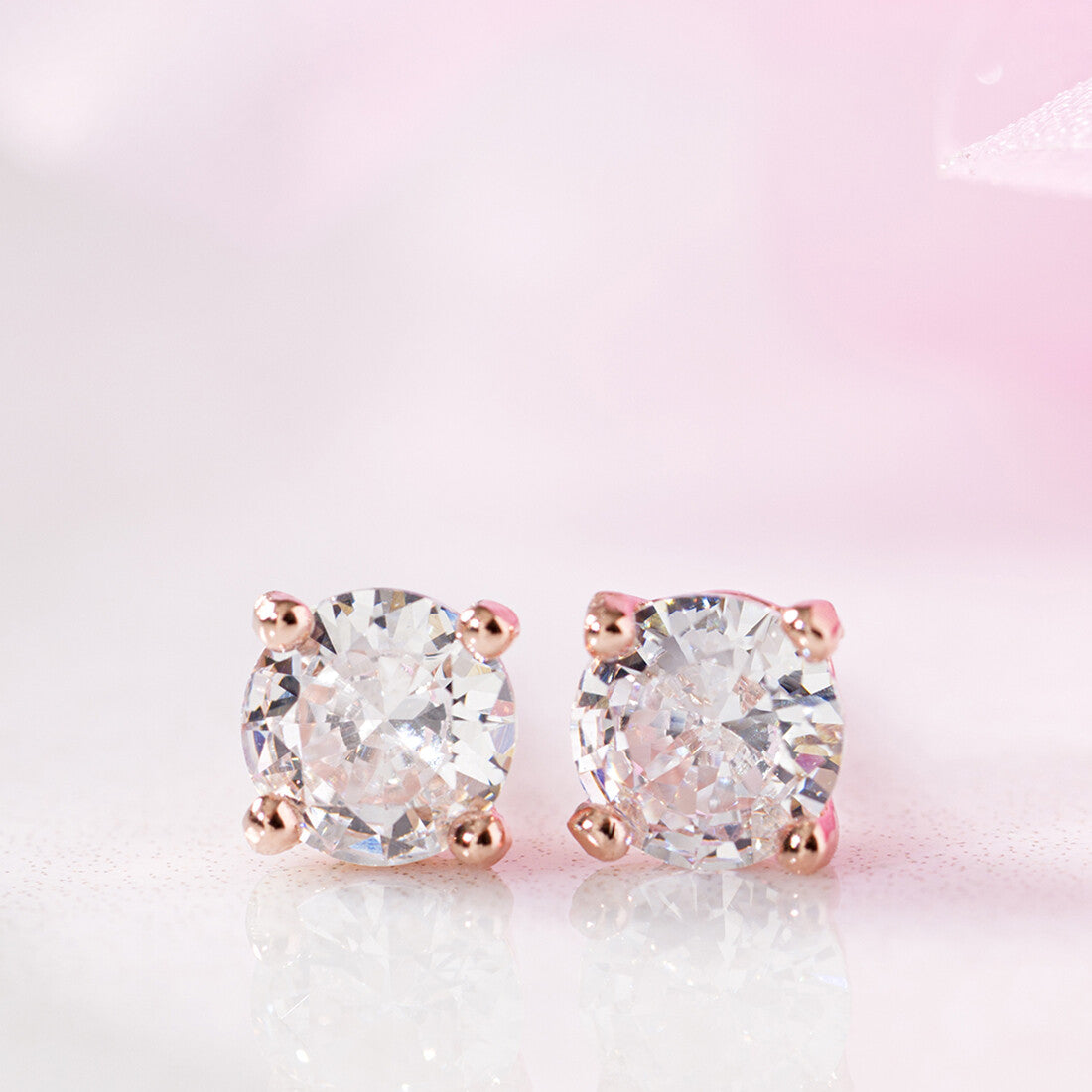 Sensational Solitaire 925 Silver Earrings In Rose Gold