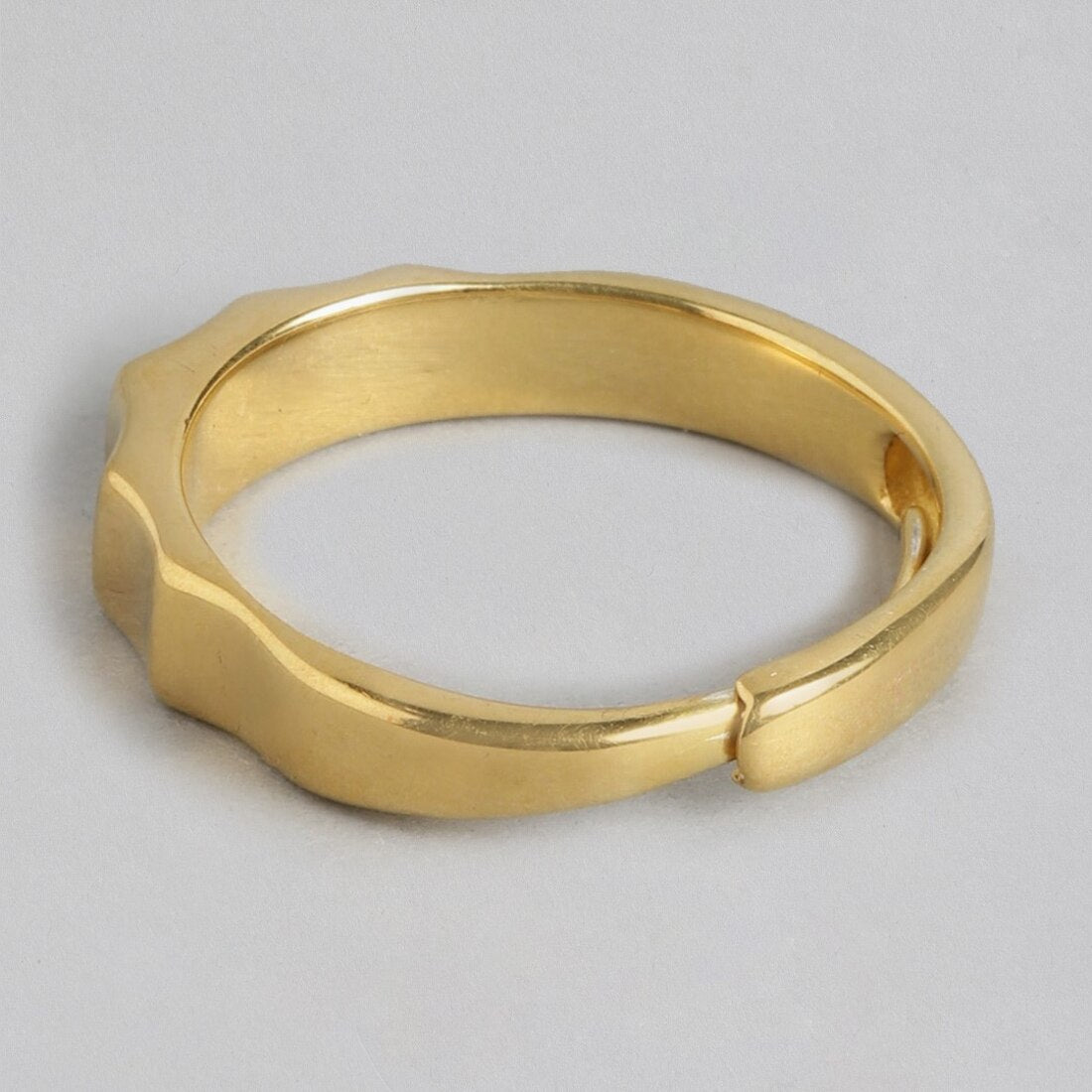 Golden Majesty Gold-Plated 925 Sterling Silver Ring for Him (Adjustable)