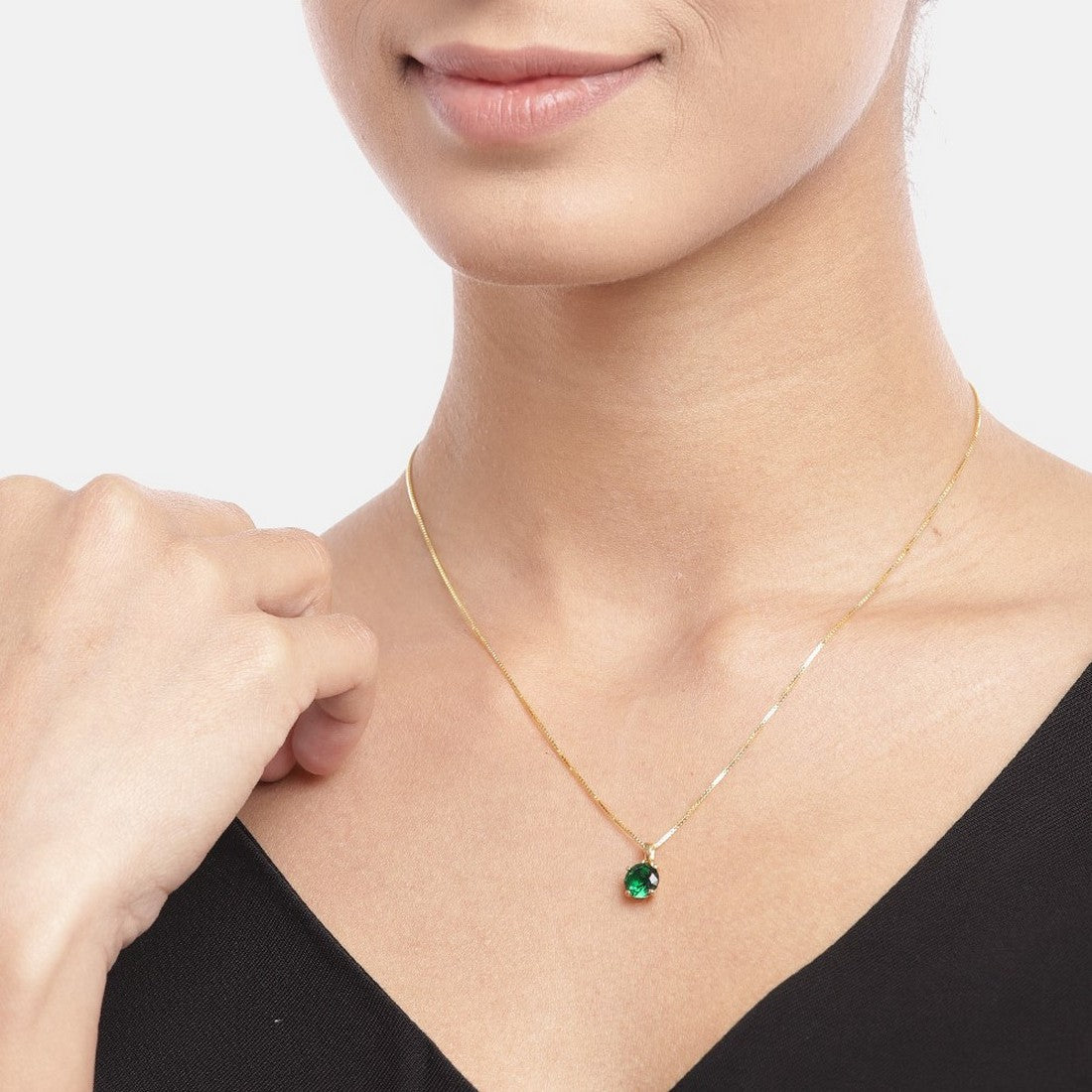 Green Solitaire Gold Solitaire Box Chain Pendant with Chain