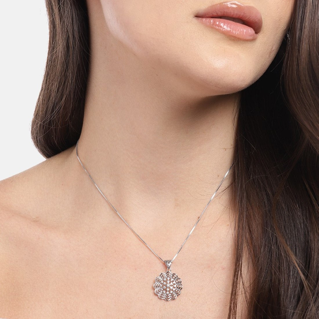 Timeless Elegance 925 Sterling Silver Rhodium Plated Pendant