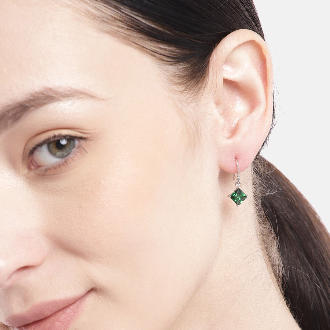 Enchanting Emerald: Rhodium-Plated 925 Sterling Silver Earrings with Green Sparkle