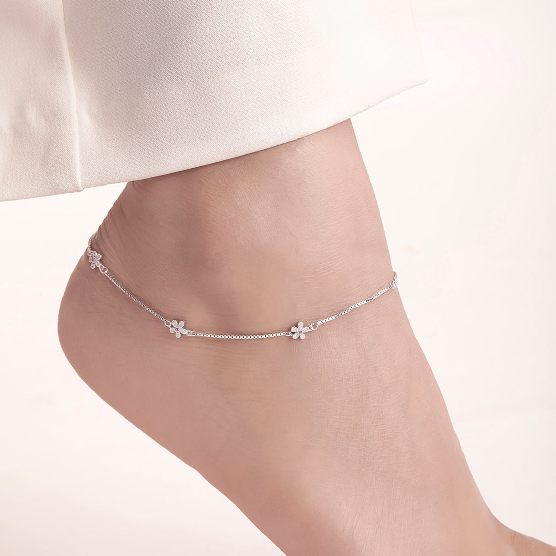 Floral Elegance Rhodium Plated 925 Sterling Silver Anklet