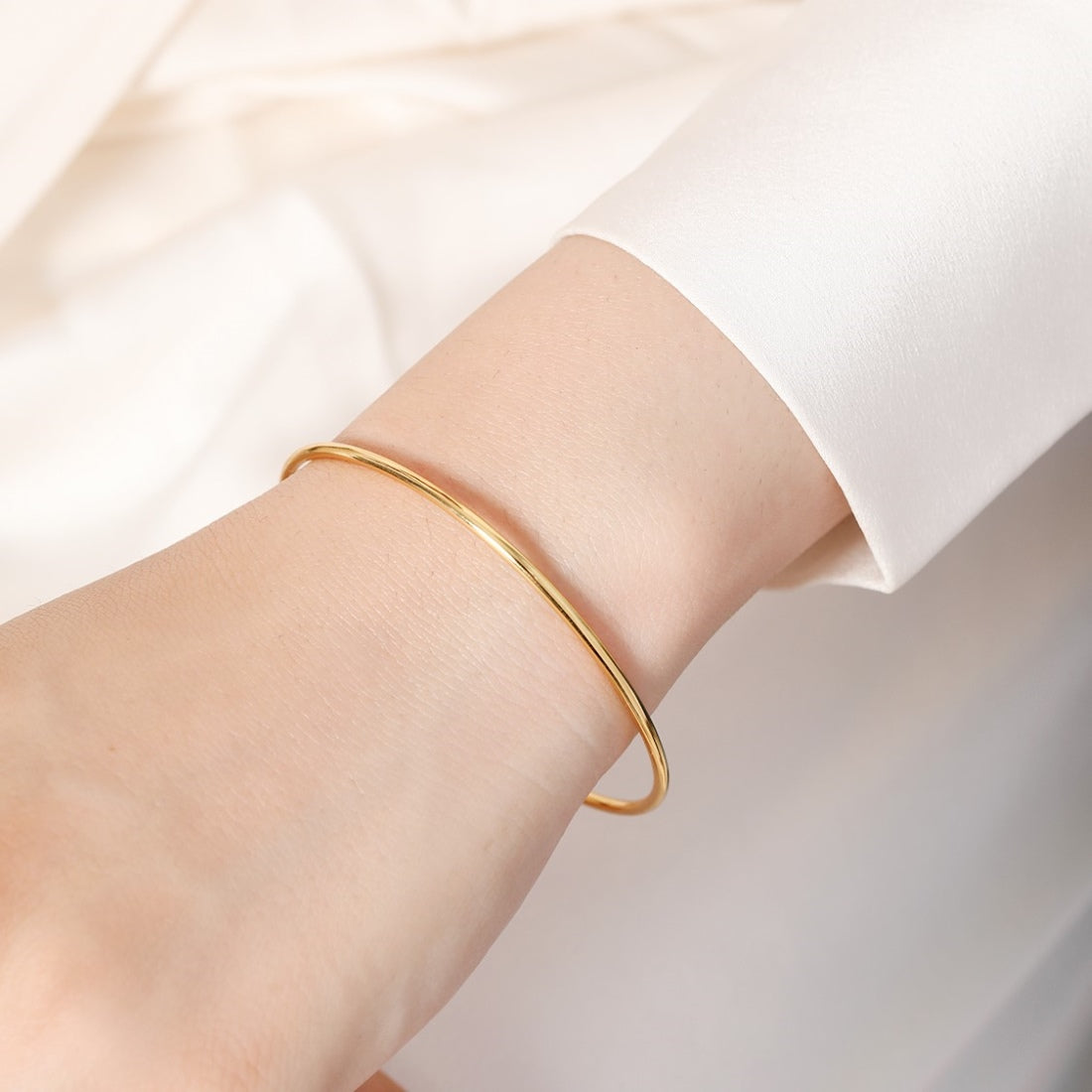 Classic Gold-Plated 925 Sterling Silver Cuff Bracelet