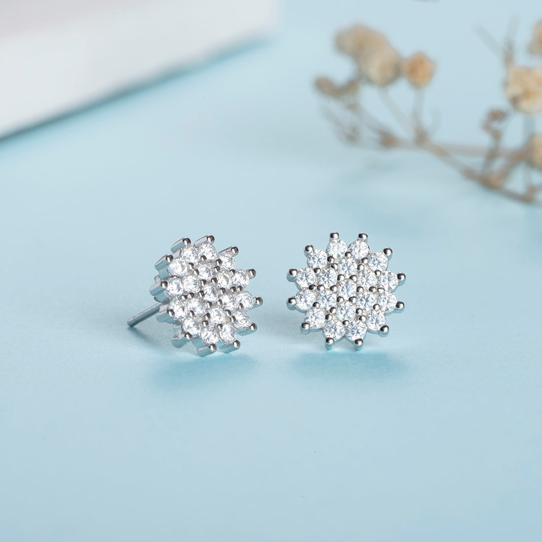 Fabulous Floral Silver 925 Silver Studs