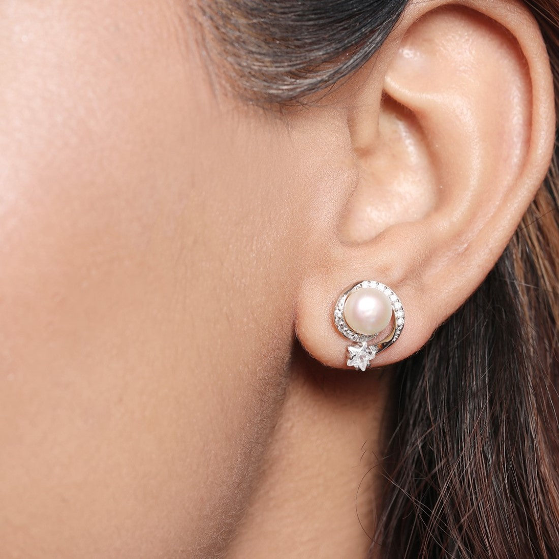 Stellar Pearl Radiance Rhodium-Plated 925 Sterling Star Earrings