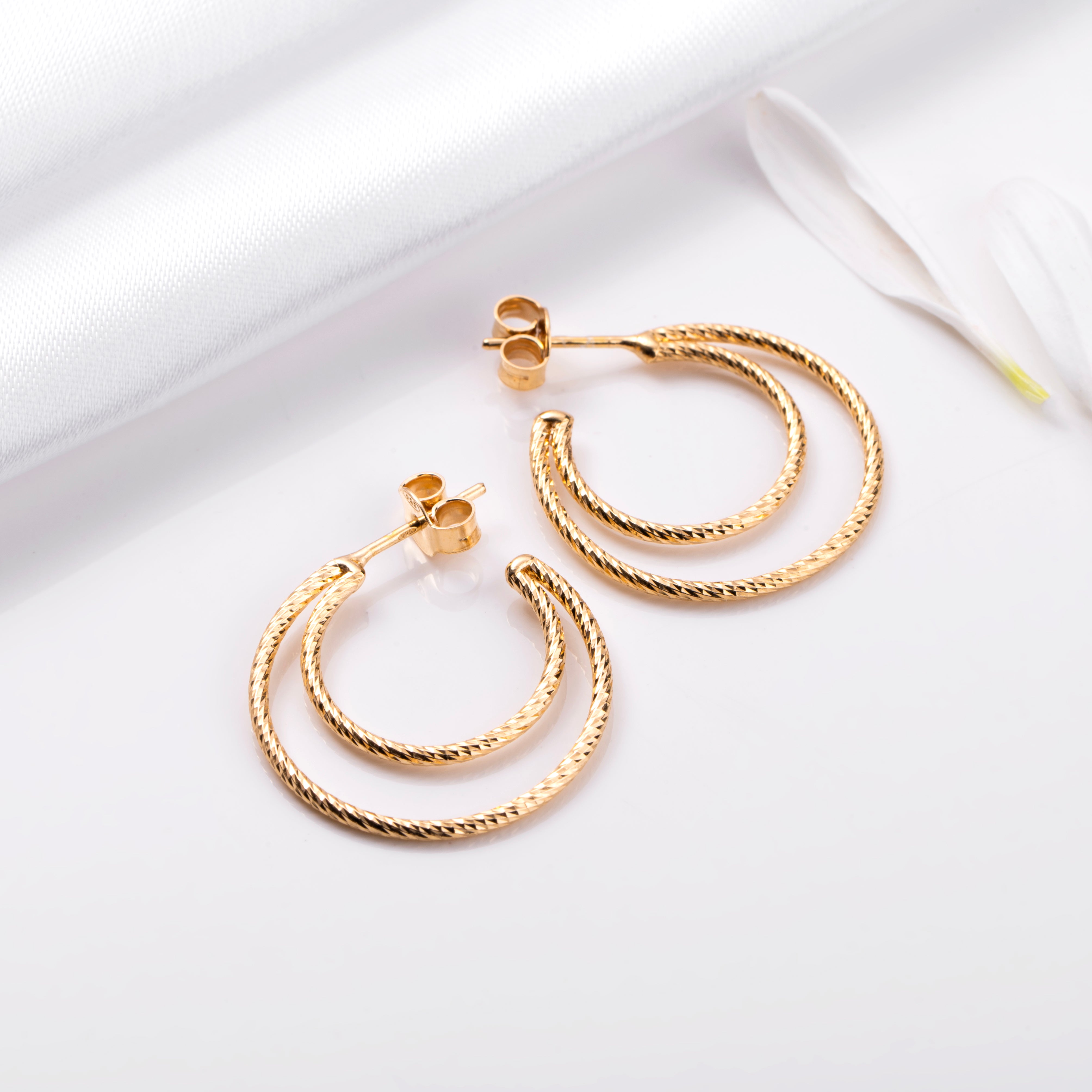 Modern Glamour Gold-Plated 925 Sterling Silver Hoop Earring