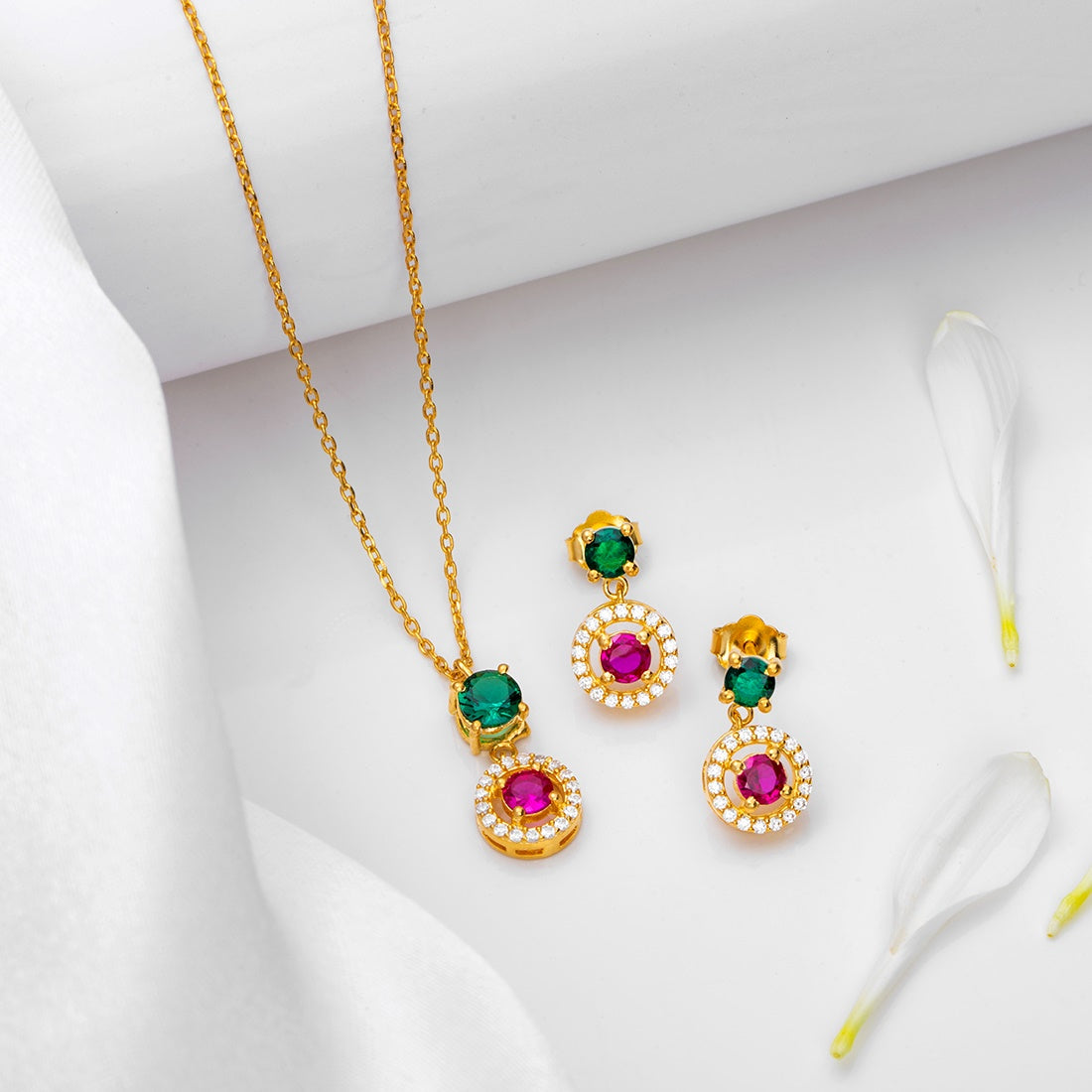 Radiant Aura 925 Sterling Silver Gold-Plated Jewellery Set