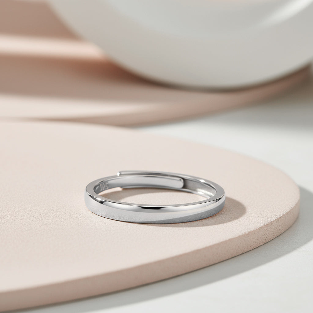 Rhodium-Plated Silver Mens Band Ring (Adjustable)