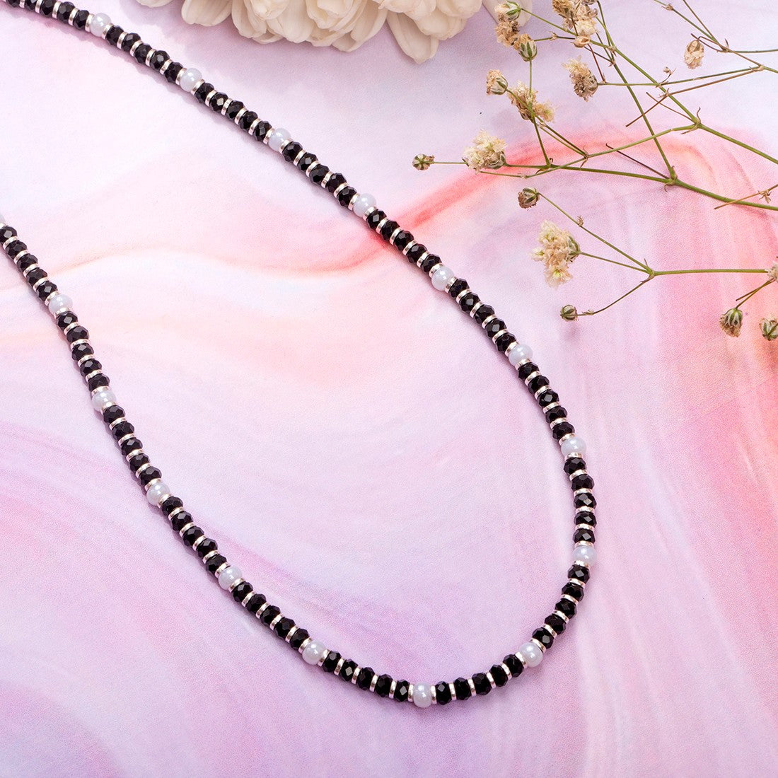 Black beaded Studded Pearls Necklace