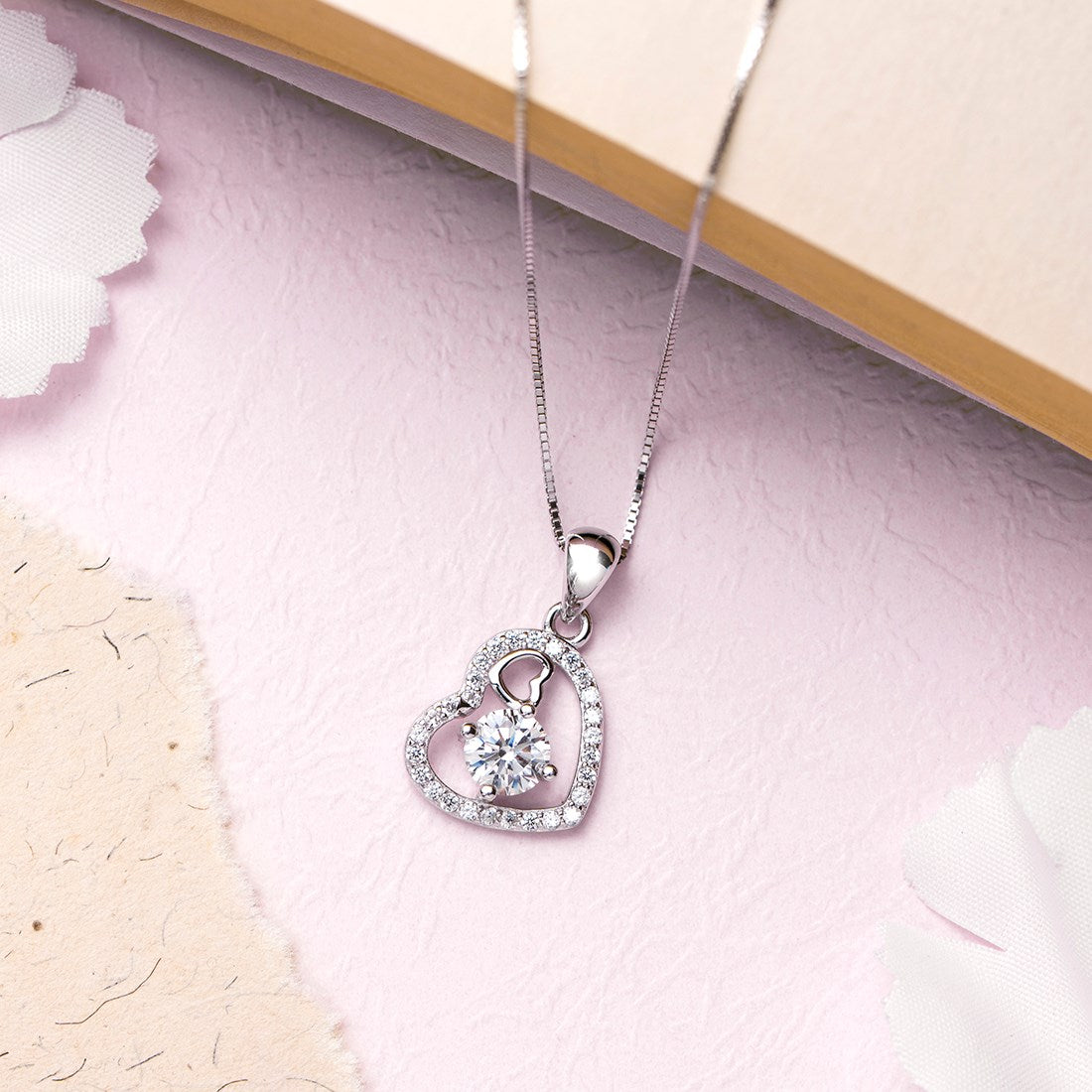 Eternal Love 925 Sterling Silver Rhodium Plated Heart Necklace
