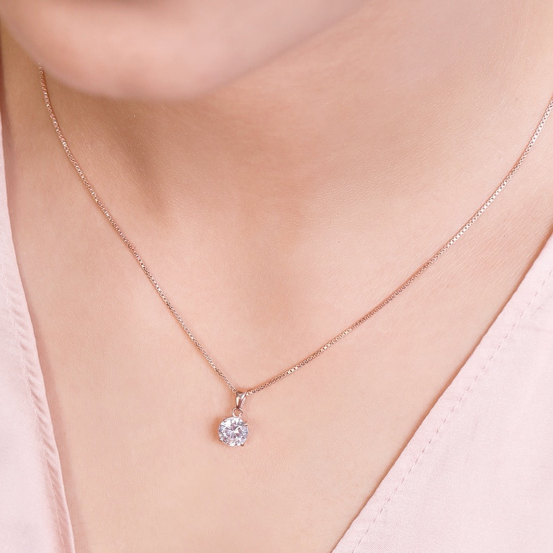 Solitaire Rose Gold Plated 925 Silver Pendant With Chain