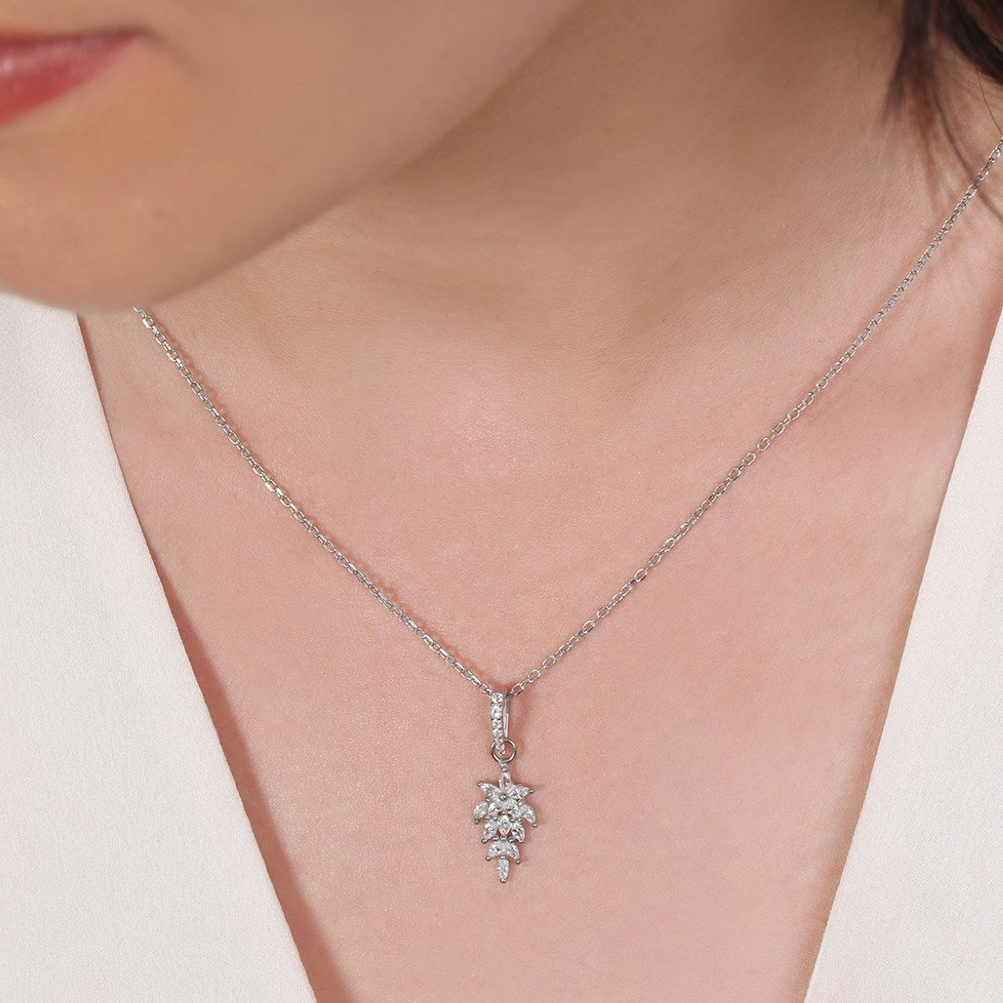 Luminous Leaf Whispers 925 Sterling Silver Rhodium-Plated Leaf Necklace