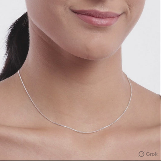 Interlocked Shimmering Rhodium Plated 925 Silver Chain