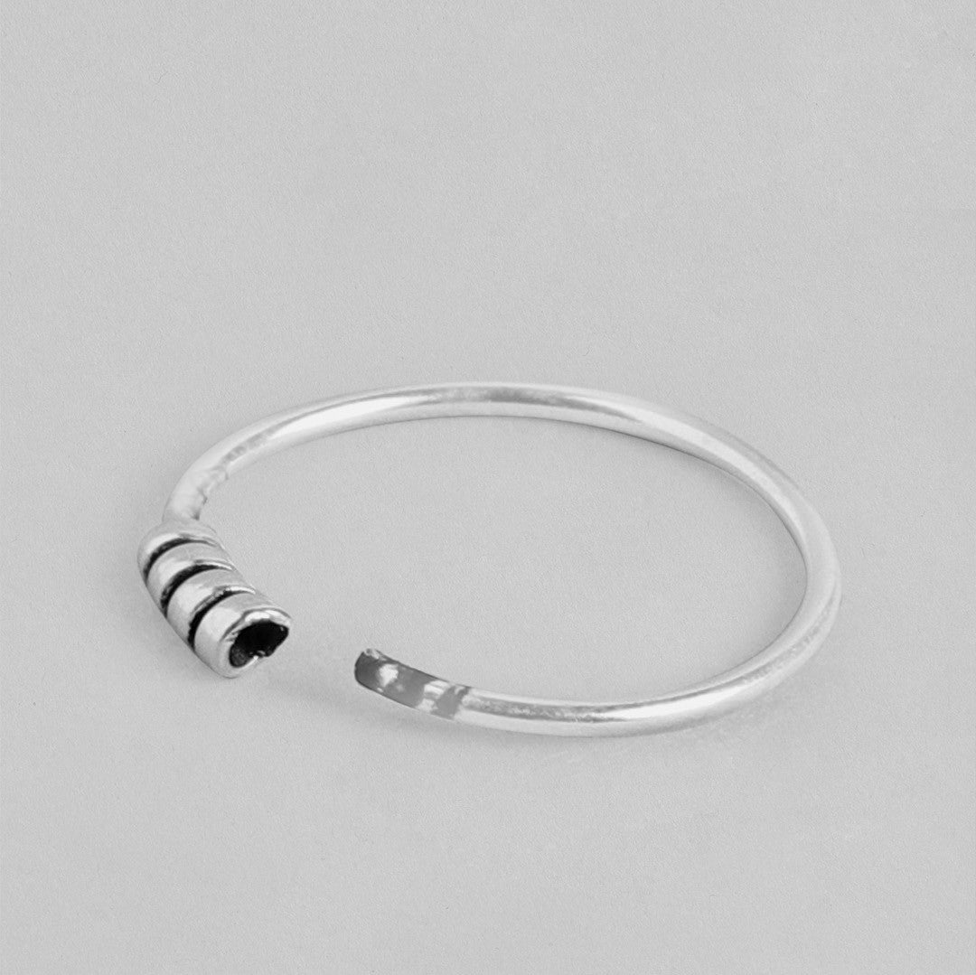 Simple Round Shaped 925 Silver Nose Pin