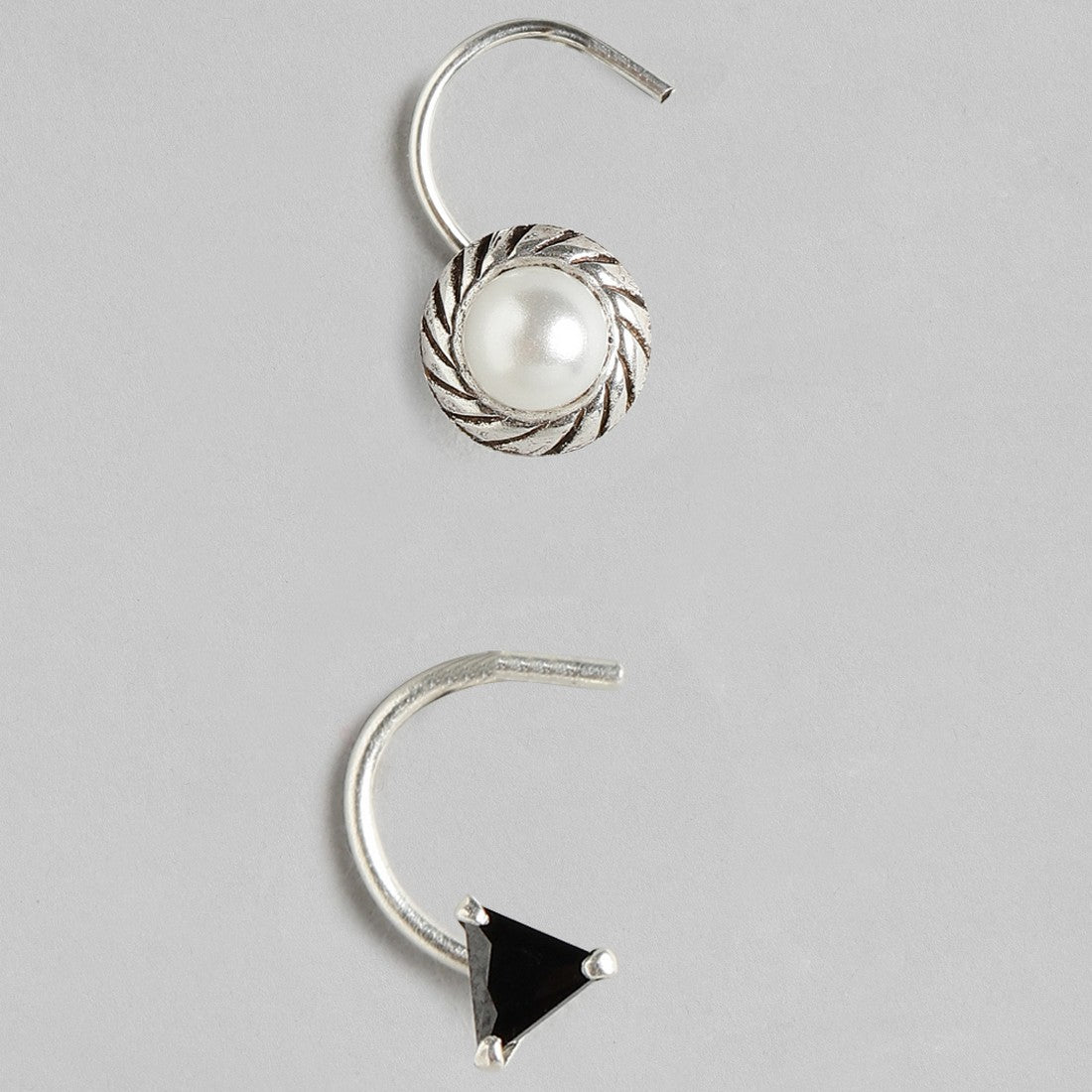 The Black & White Duo 925 Silver Nose Pin Set