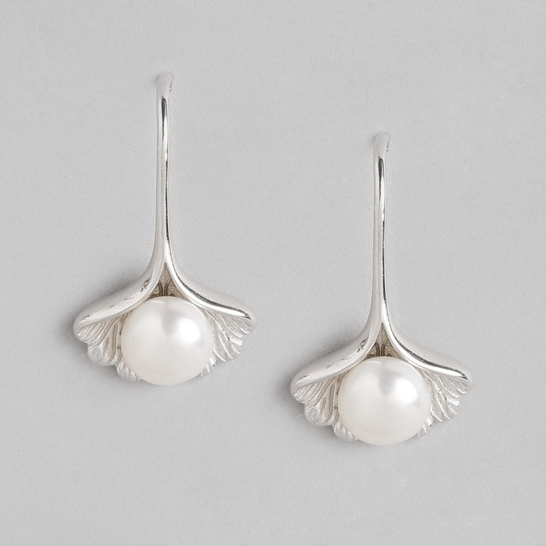 Glam Lady Shell And Pearl 925 Silver Earrings