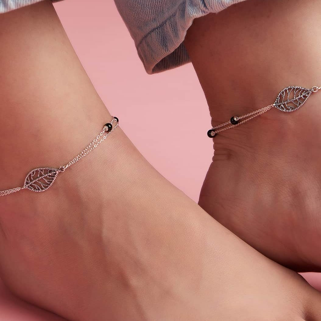 Leaf and Black beads 925 Sterling Silver Anklets